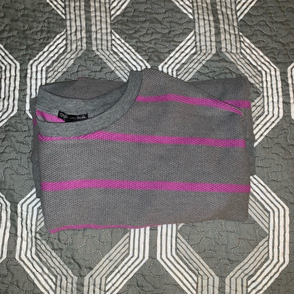 Sweater - Picture 3 of 4